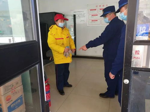 筑牢 防火墻 阿壩支隊(duì)開(kāi)展易燃易爆場(chǎng)所消防安全檢查