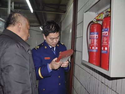 服務(wù)兩會(huì)|晉中消防開(kāi)展消防安全檢查,護(hù)航兩會(huì)召開(kāi)